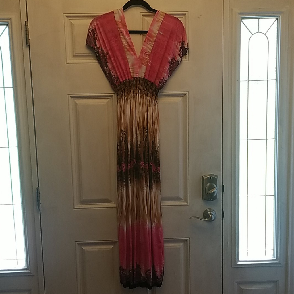 *One Size Fits Most* Silky Soft, Flattering Dress